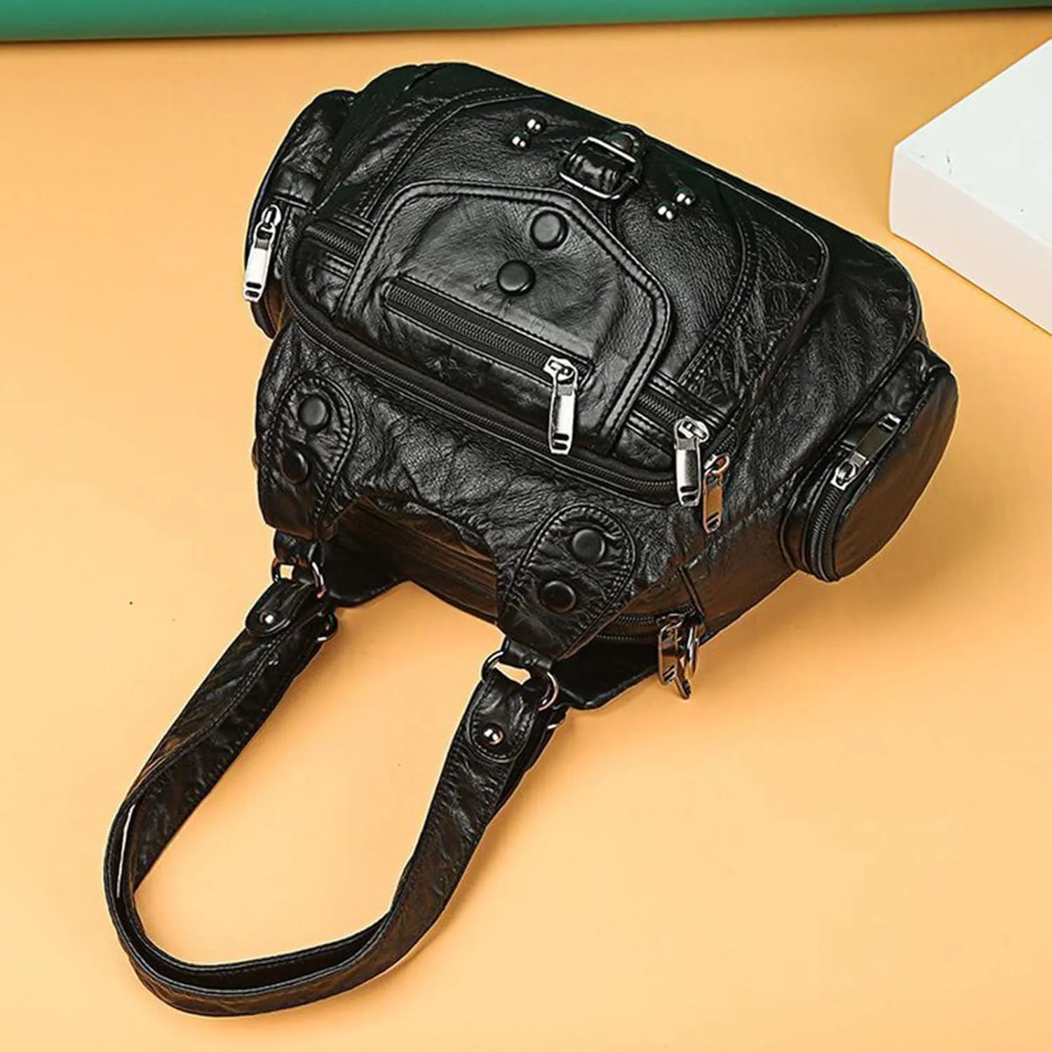 Athletic Crossbody Bags for Women Retro Studded Crossbody Bags Small Shoulder Purses Lightweight Carry on Bag(Black)