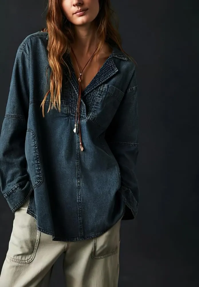 chouyatou Women's Distressed V Neck Denim Jackets Boyfriend Loose Fit Bussiness Casual Jean Pullover Tops