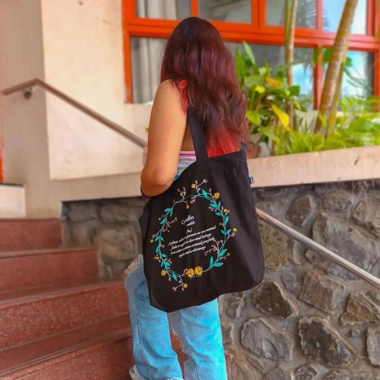 Ecoright Aesthetic Canvas Tote Bag for Women Large Zipper Tote Bags with Pocket, Womens Tote Bag for Yoga, Work, Beach