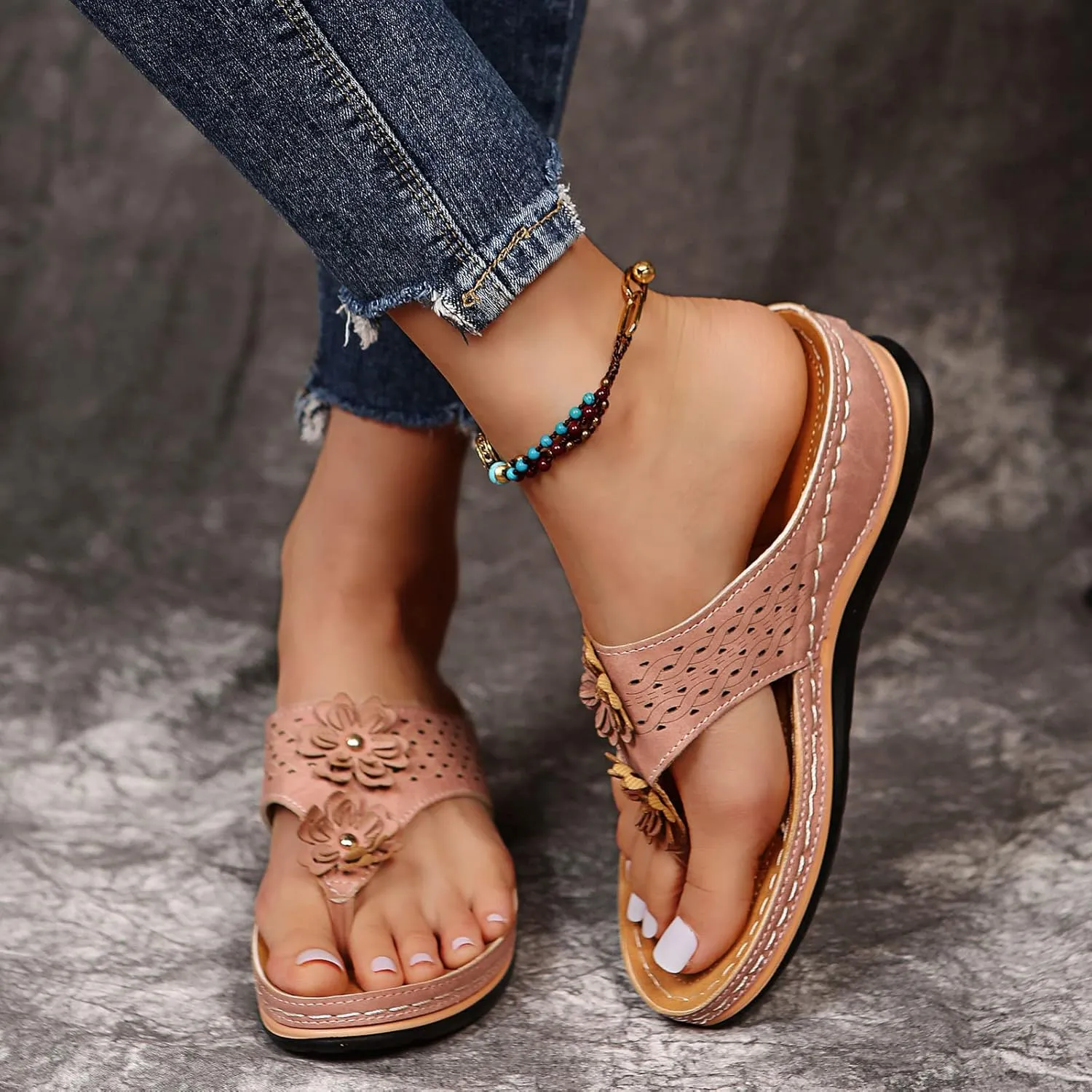 Eduavar Sandals Women Dressy Summer Flat, Orthopedic Sandals for Women Casual Open Toe Flip Flops Sandals Summer Beach Sandal
