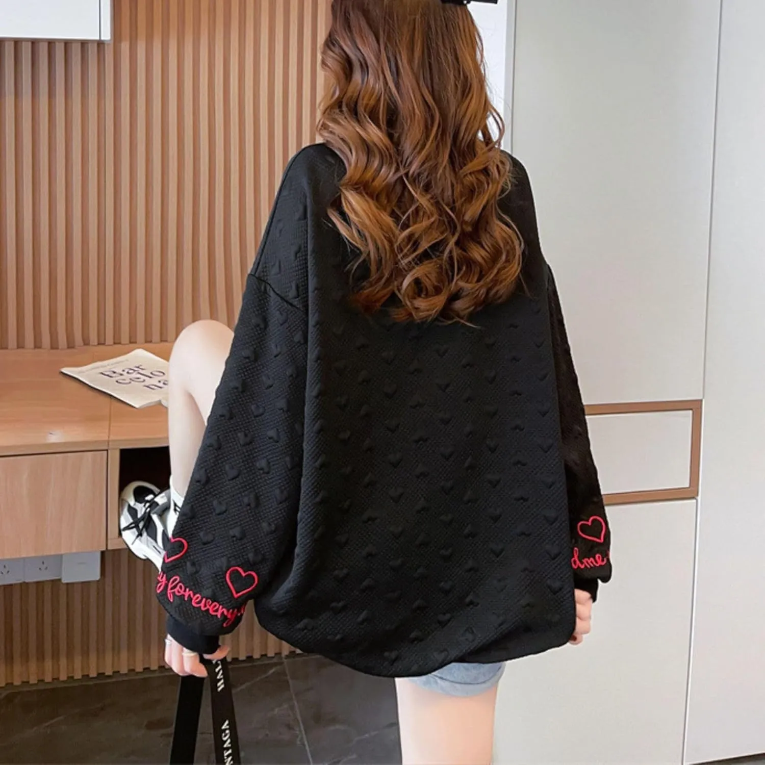 FindThy Womens Oversized Heart Print Pullover Long Sleeve Crew Neck Waffle Knitted Sweatshirt Pullovers