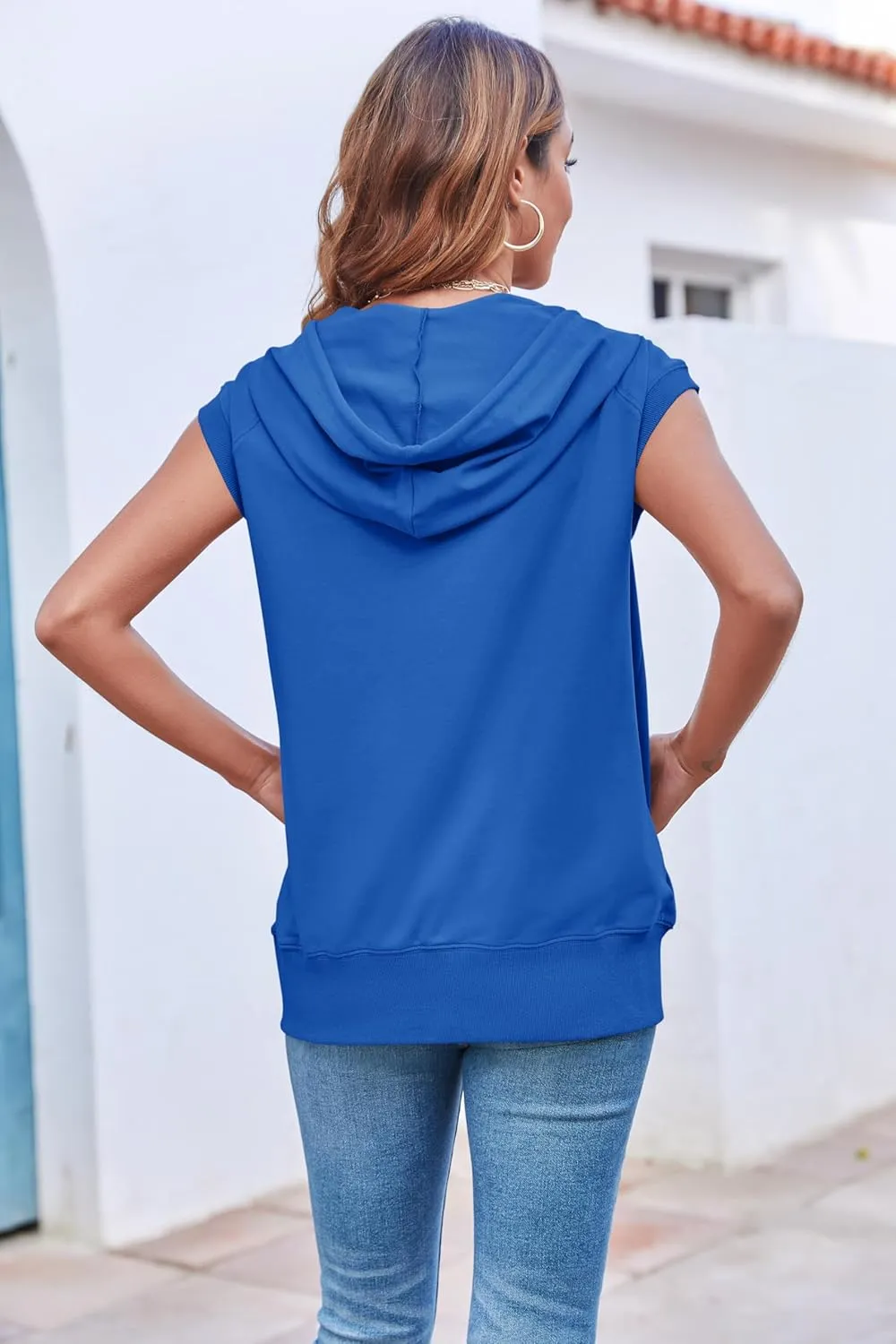 Fisoew Women's Sleeveless Zip Up Hoodies Casual Loose Fit Drawstring Sweatshirts Lightweight Jackets Vest with Pockets