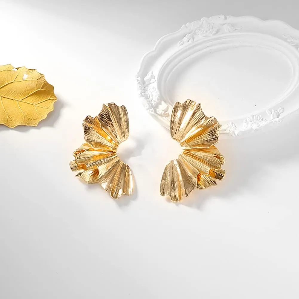 Gold Statement Earrings for Women Large Geometric Dangle Earrings Bohemian Ginkgo Leaf Heart Flower Dangling Drop Earrings Exaggerated Metal Sectored Geometric Earrings for Women