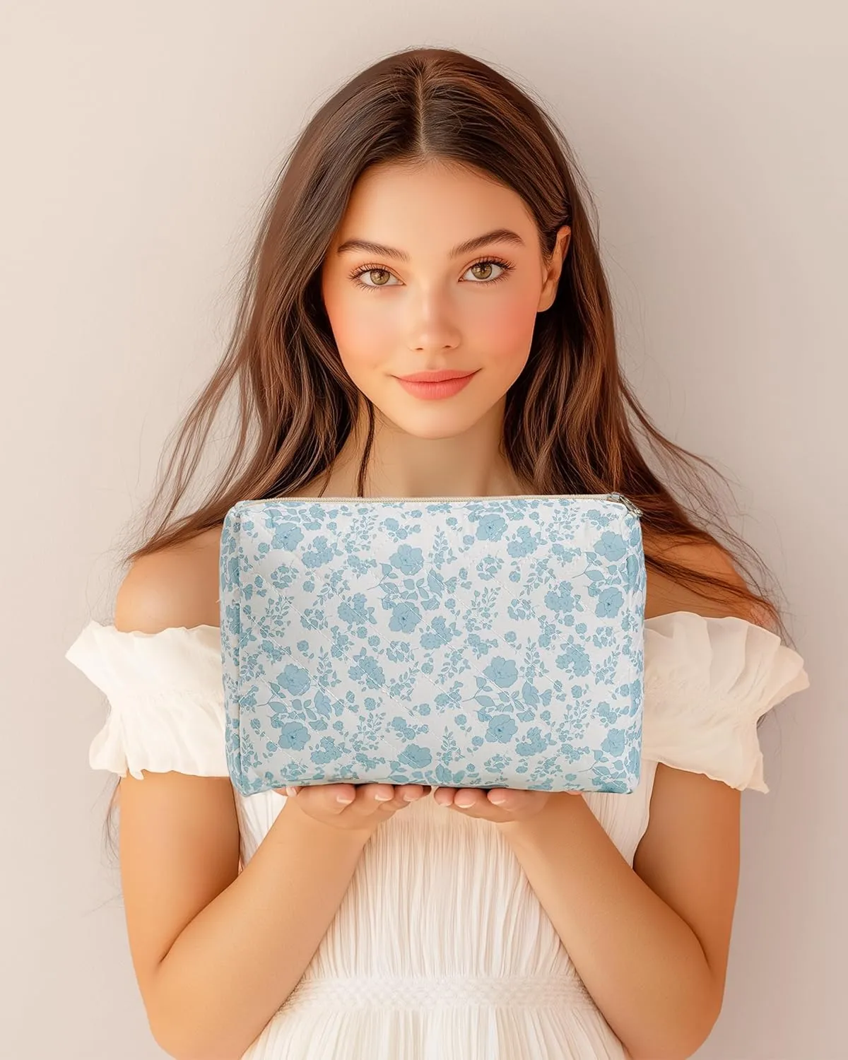 HBselect Quilted Makeup Bag, Portable Cotton Large Travel Makeup Bag, Cute Coquette Blueflowers Floral Cosmetic Bags Toiletry Bags for Women Teen Girls Mom