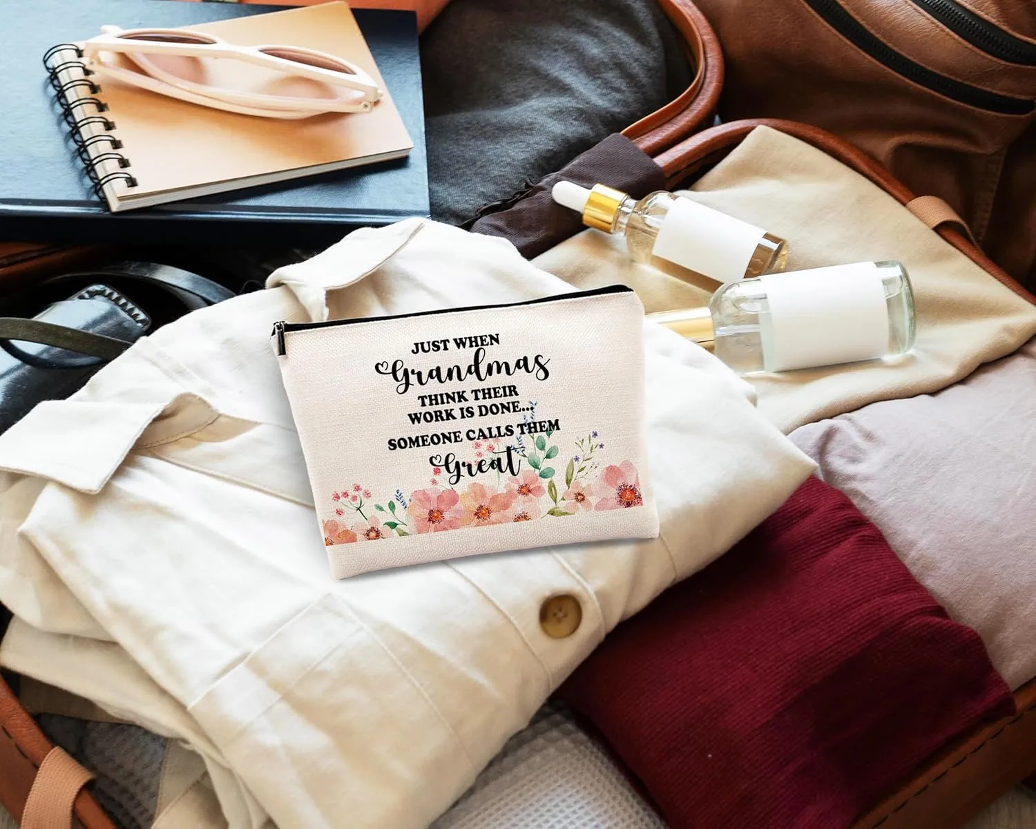 kdqua Great Grandma Gifts Makeup Bag, New Grandma Promoted to Grandma Gifts, Grandma Thanksgiving Gifts Linen Cosmetic Bag Zipper Pouch Travel Organizer Toiletry Bag, Pregnancy Announcement Gifts