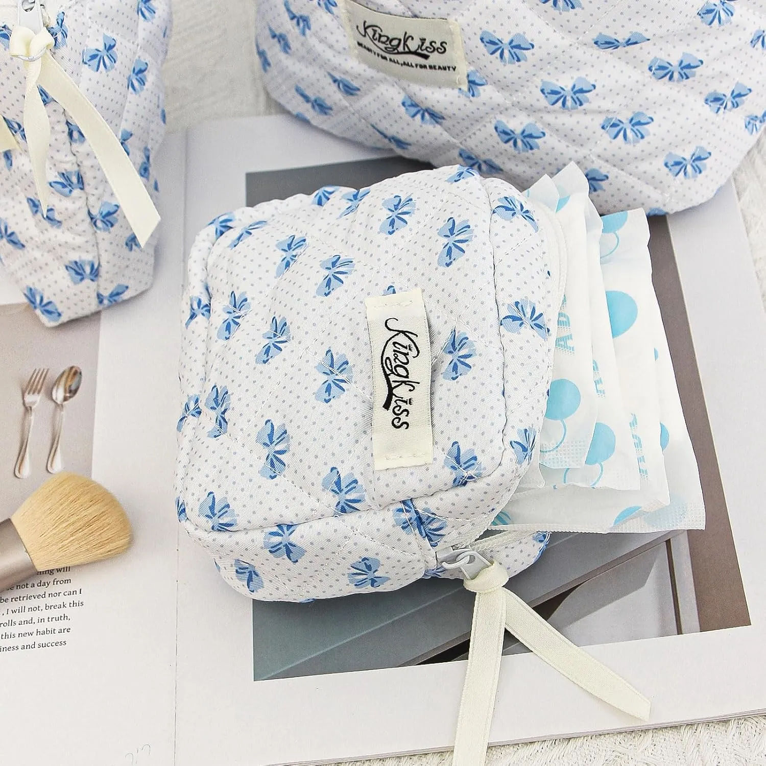 kingkiss 3PCS Cute Checkered Makeup Bag, Coquette Aesthetic Quilted Cotton Cosmetic Bag, Large Capacity Cosmetic Bag, Toiletry Travel Organizer Bag for Women Girls (Blue)
