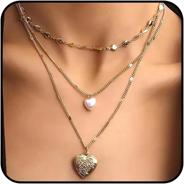 Layered Gold Heart Chain Choker Necklaces for Women Stackable Pearl Heart Pendant Necklaces Adjustable Love Necklaces Everyday Jewelry Accessories