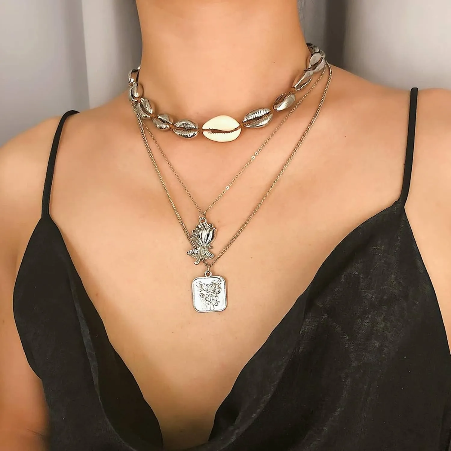 Layered Necklaces for Women, Layered Necklaces for Women Scallop Shell Multilayer Chain Pendant Chain Necklaces for Women Girls, 3 Pieces
