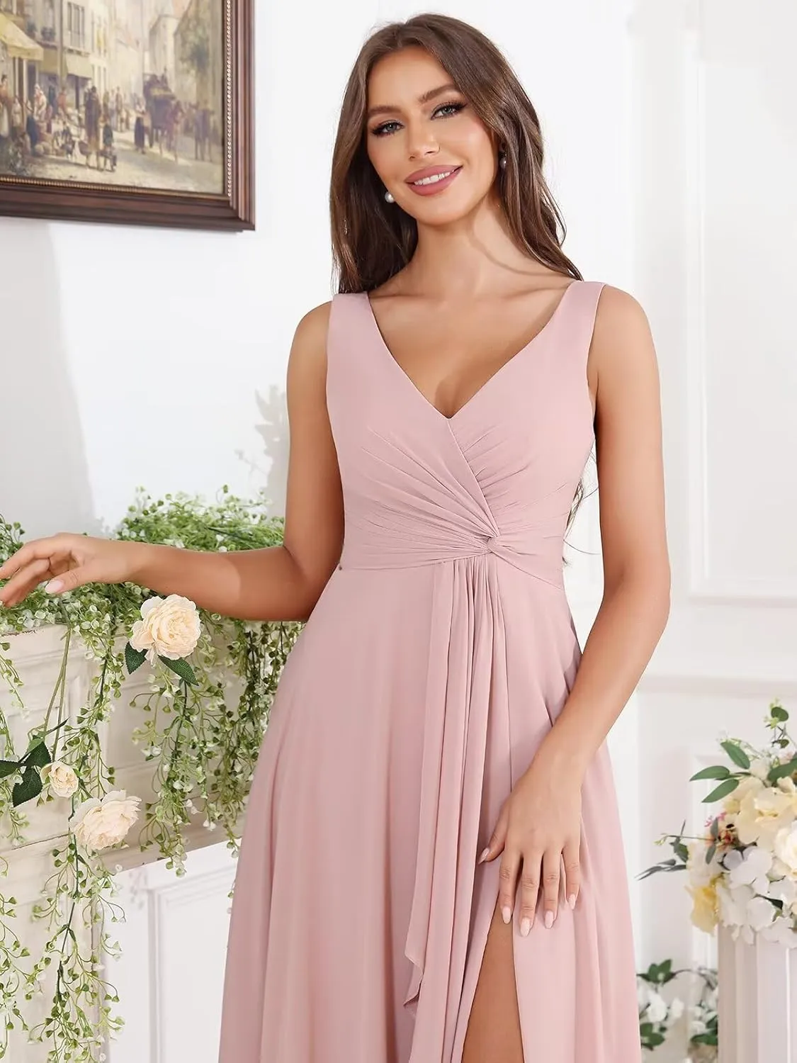 Long Chiffon Bridesmaid Dresses with Pockets V-Neck Aline Ruffles Pleated Formal Evening Gowns with Slit