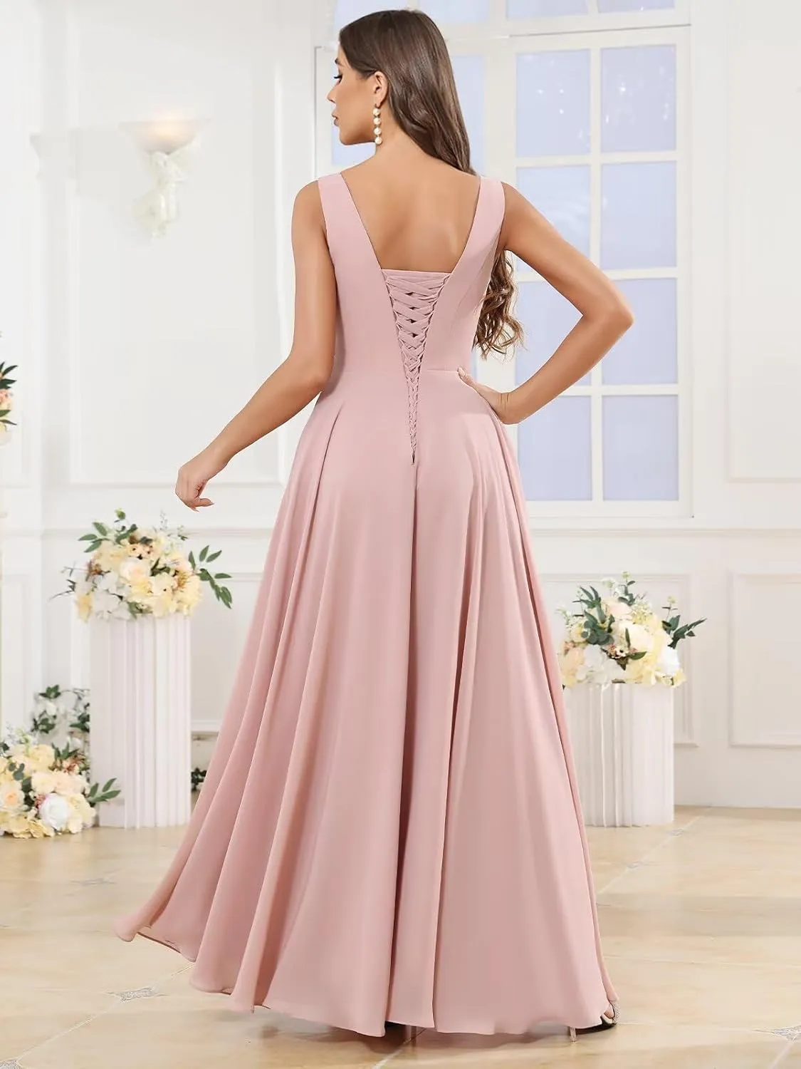 Long Chiffon Bridesmaid Dresses with Pockets V-Neck Aline Ruffles Pleated Formal Evening Gowns with Slit