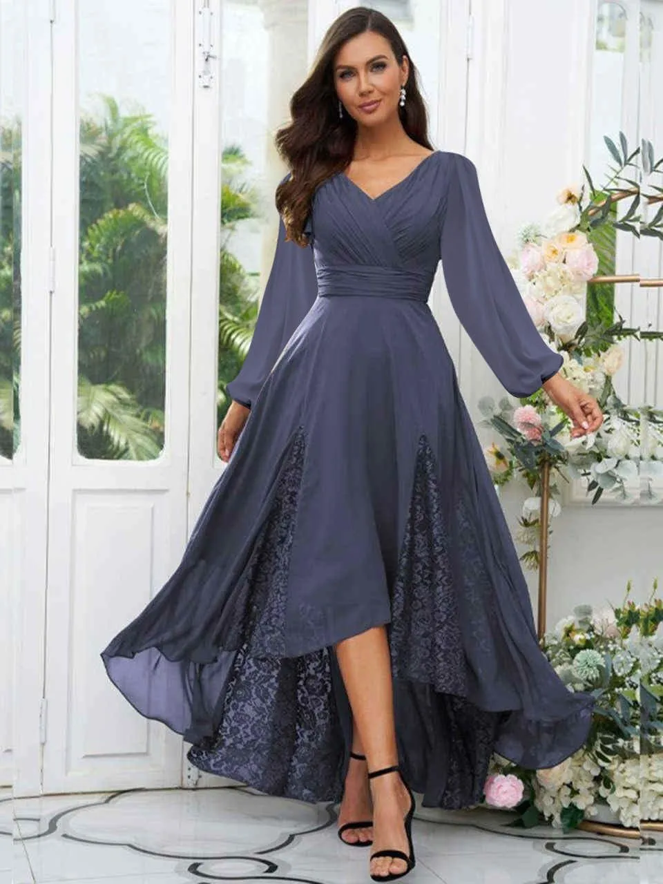 Long Sleeve Bridesmaid Dresses for Women Tea Length Pleated Chiffon Lace Formal Evening Dresses