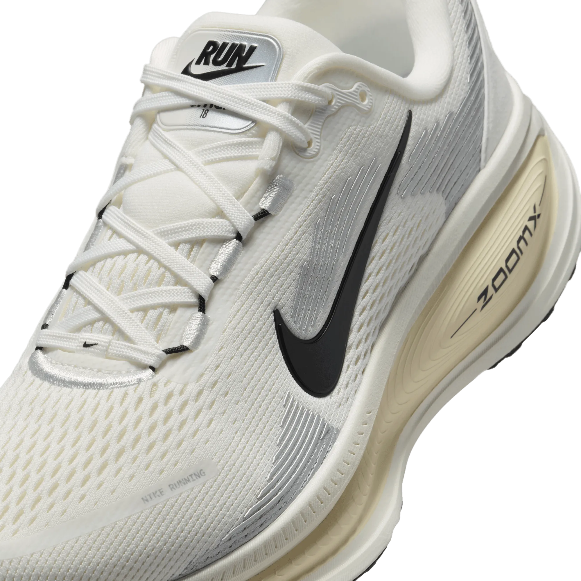 Nike Women's Vomero 18 Running Shoes