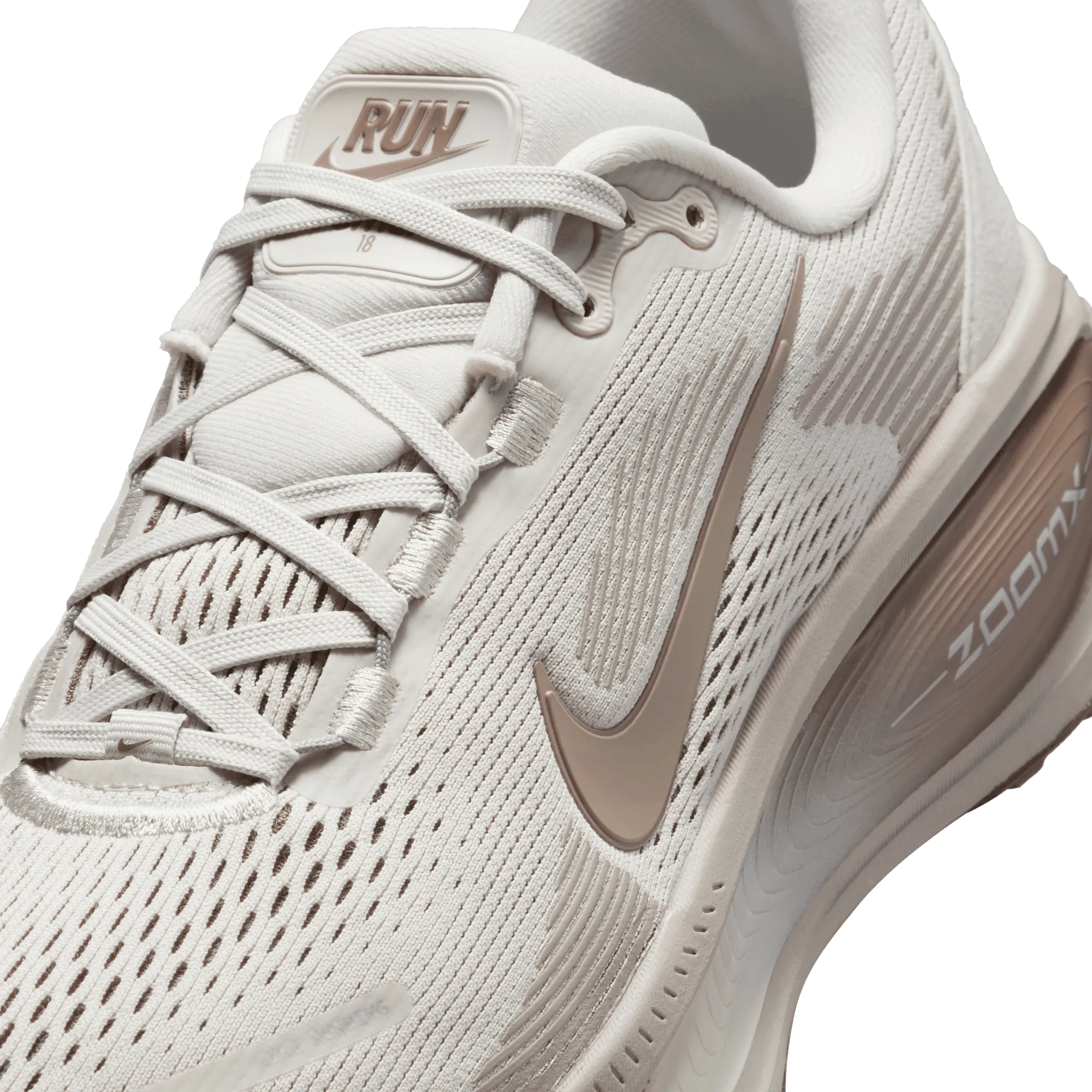 Nike Women's Vomero 18 Running Shoes