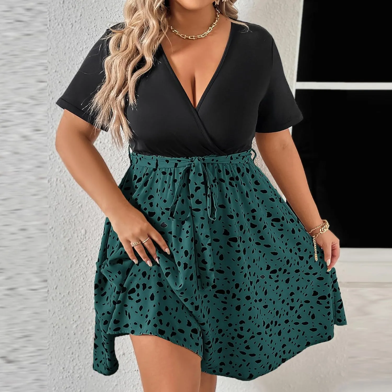 Plus Size Dresses for Curvy Women Short Sleeve Wrap V Neck Tie Waist Short Dress Swing A Line Mini Dress