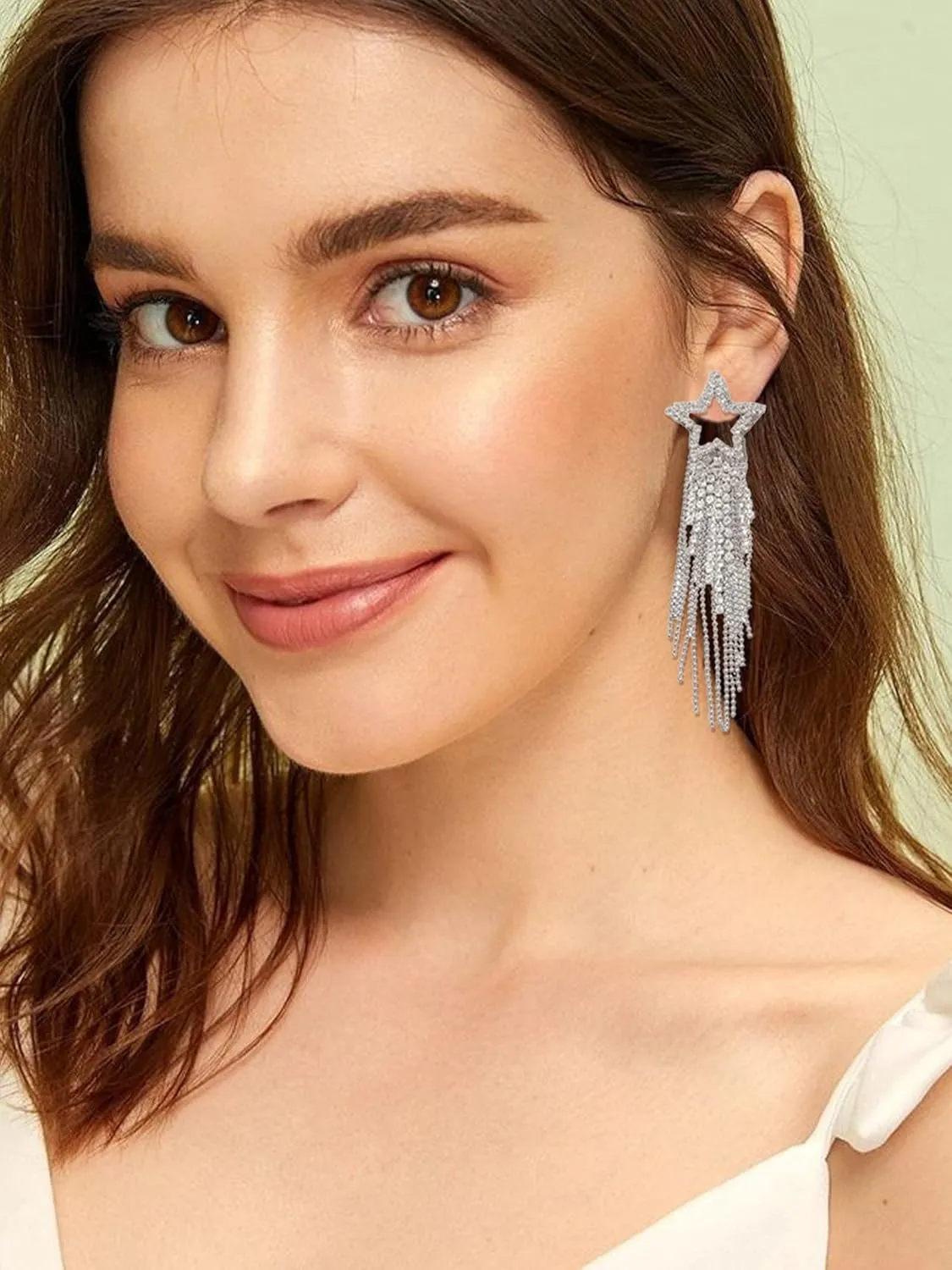 Rhinestones Star Earrings for Women Tassel Crystal Dangle Earrings Stud Cowboy Cowgirl Earrings Sparkly Prom Concert Summer Jewelry for Women Birthday Gifts for Her