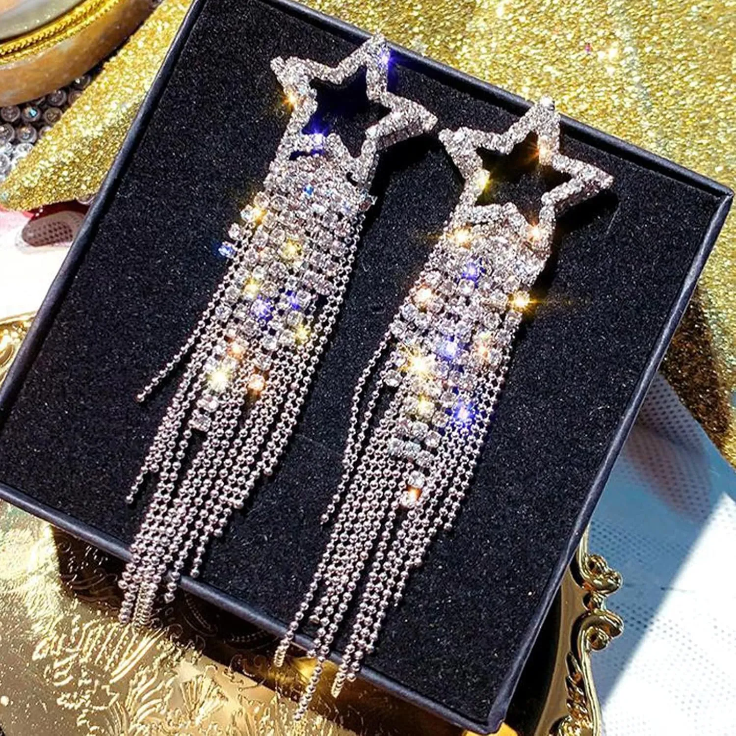 Rhinestones Star Earrings for Women Tassel Crystal Dangle Earrings Stud Cowboy Cowgirl Earrings Sparkly Prom Concert Summer Jewelry for Women Birthday Gifts for Her