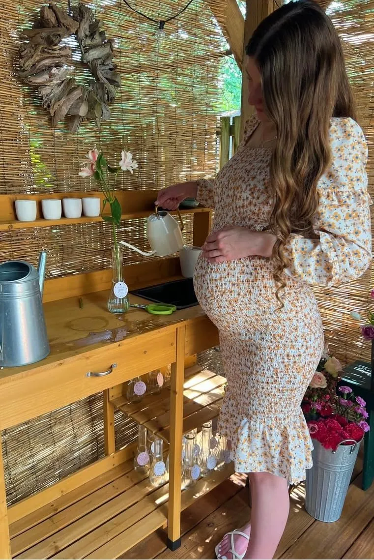 Spring Long Puff Sleeve Maternity Dress Floral Ruffle Hem Mermaid Baby Shower/Photoshoot Dress