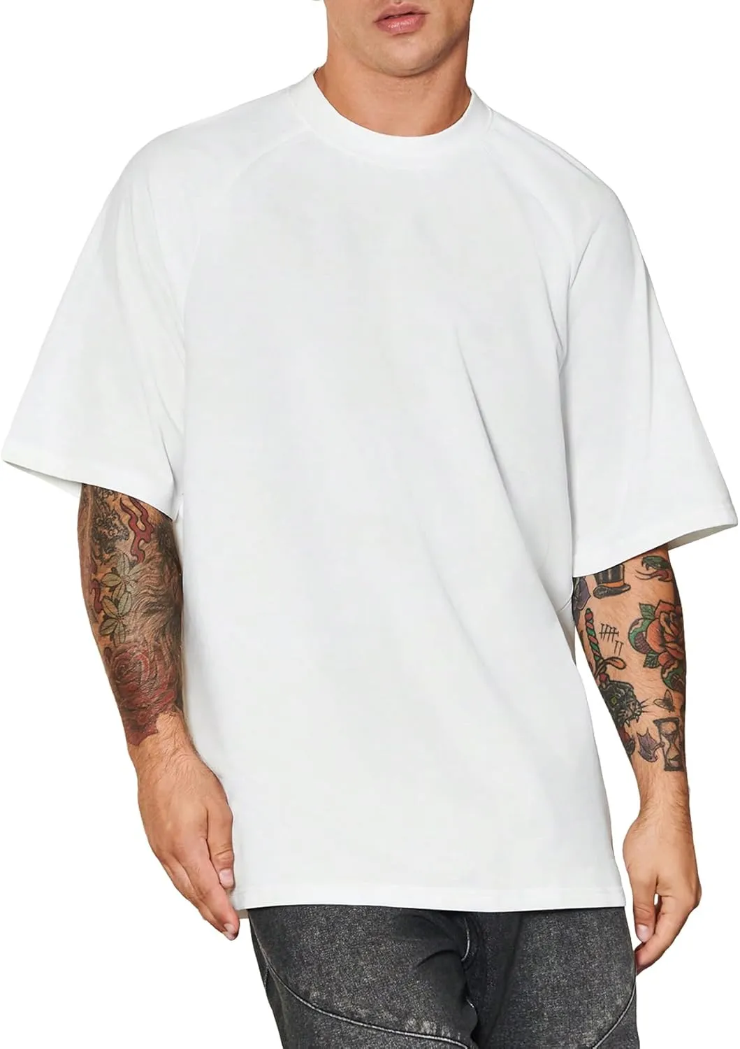 Verdusa Men's Oversized Shirts Short Sleeve Loose Fit Casual Solid Basic Tee Tops