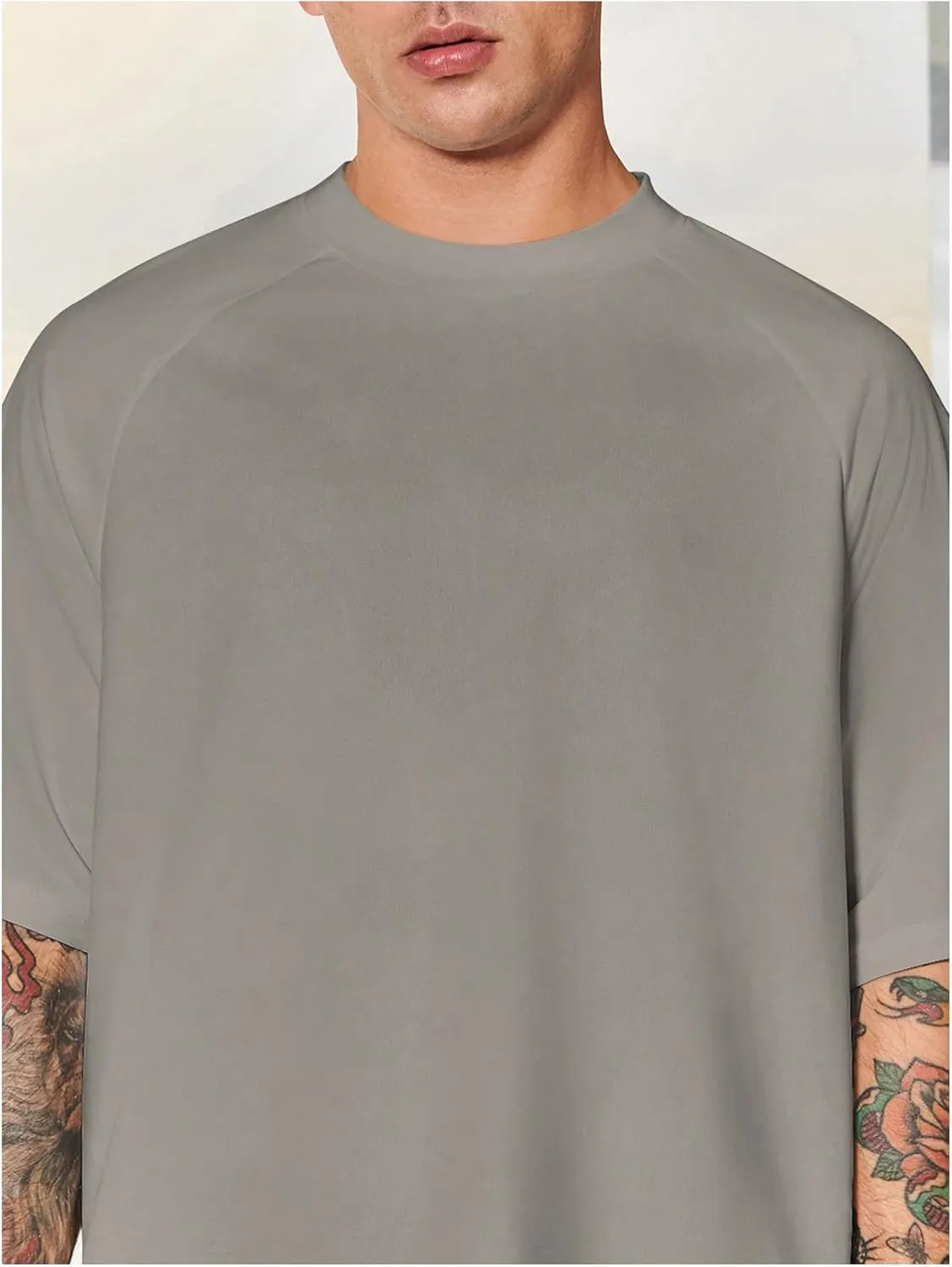 Verdusa Men's Oversized Shirts Short Sleeve Loose Fit Casual Solid Basic Tee Tops