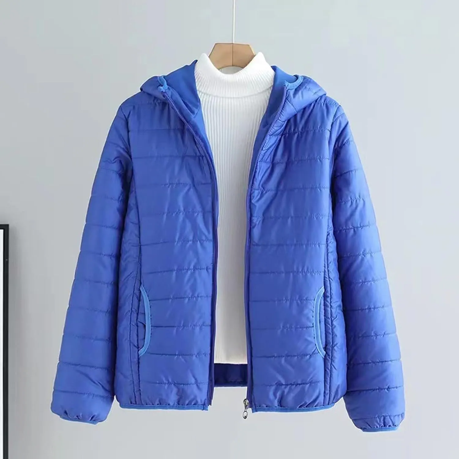 Womens Lightweight Parkas Windproof Slim Fit Solid Long Sleeve Down Jacket Short Bomber Hooded Winter Puffer Jackets