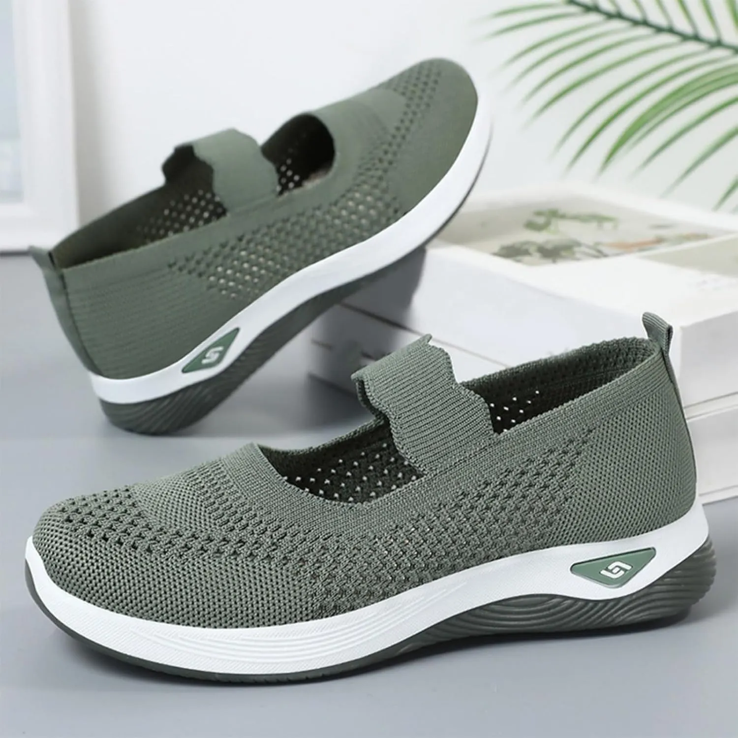 Women's Woven Orthopedic Breathable Soft Shoes Comfortable Walking Nurse Shoes Casual Diabetic Foam Shoe Go Walk Slip on Sneakers Lightweight Mesh Trainers Anti-Skid Sports Shoe with Arch Support