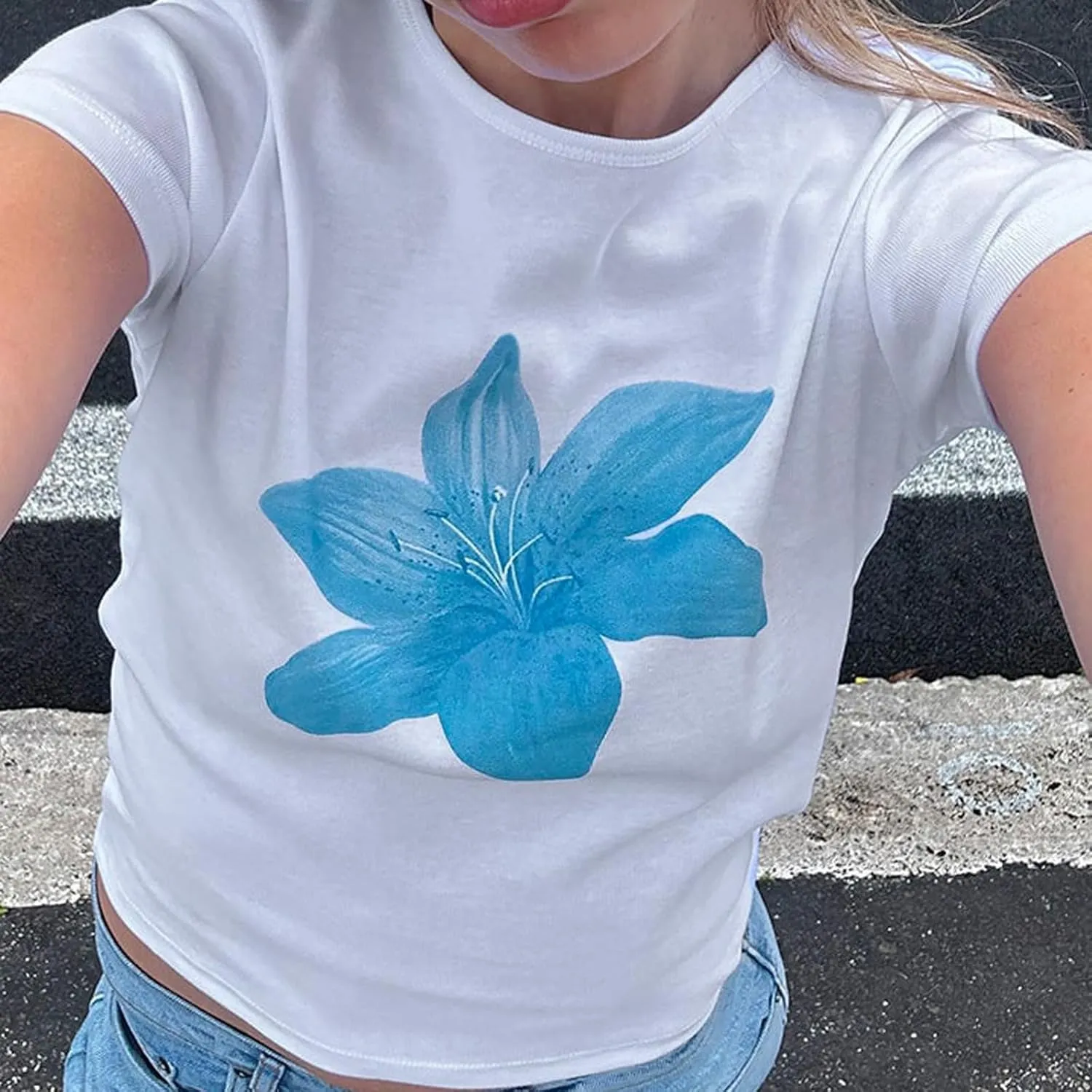 Y2K Graphic Tees for Women Retro Aesthetic Pattern Crop Tops Teen Girls Crewneck Vintage Baby Tee Slim Fit Shirt